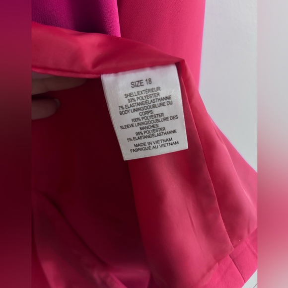 Women's Pink Blazer - Picture 3 of 5